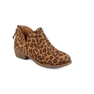 Journee Collection Women's Livvy Side Split Ankle Booties Leopard Size 8